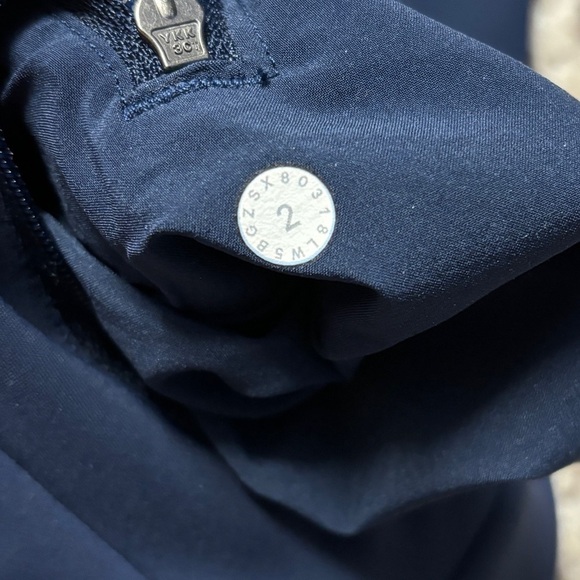 Lululemon blue On The Move Pant True Navy size 2 - Picture 11 of 12